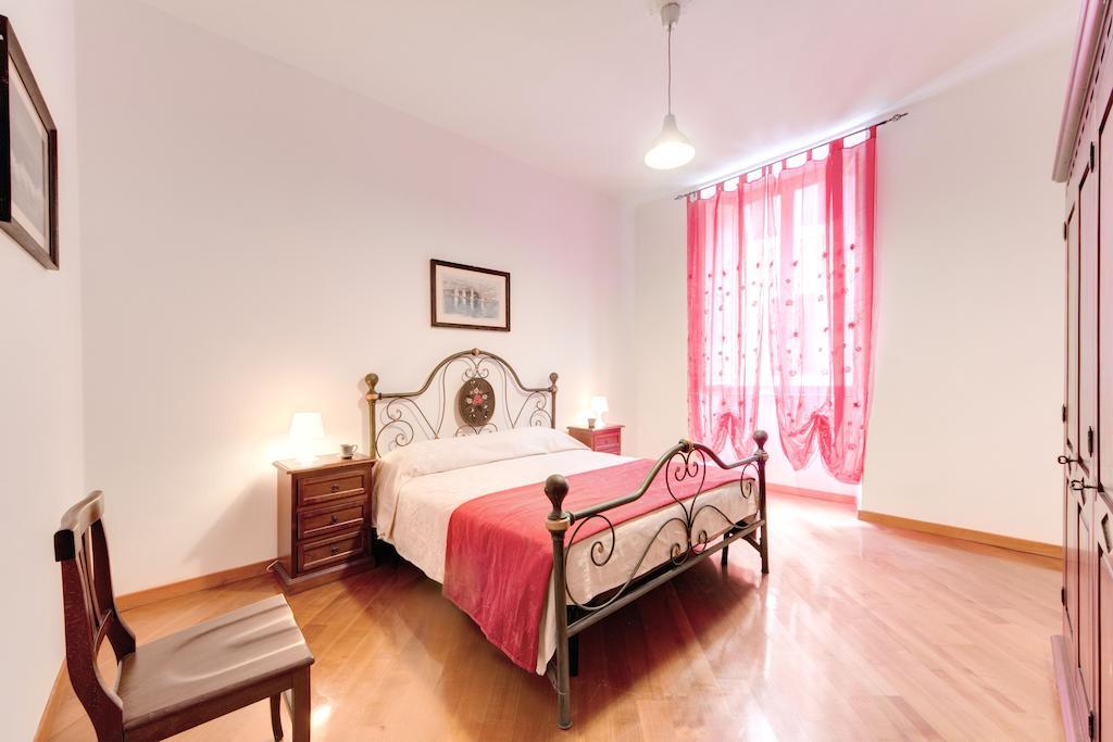 Domus Coronari Rome Room photo